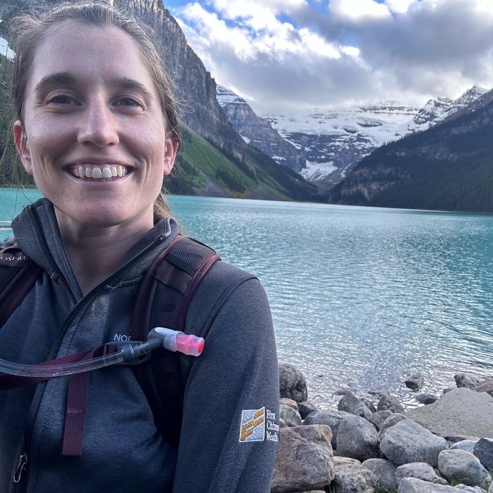 Meet your Posher, Lizzie